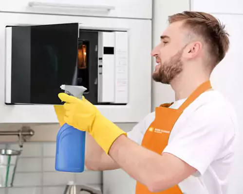 https://www.bondcleaningincanberra.com.au/wp-content/uploads/2025/09/accomplished-oven-and-bbq-cleaning-in-canberra-1.webp
